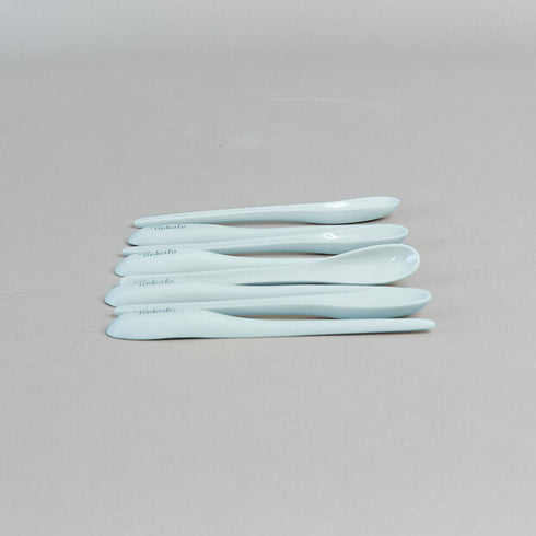 68-piece porcelain dinnerware set for 6 people, mint