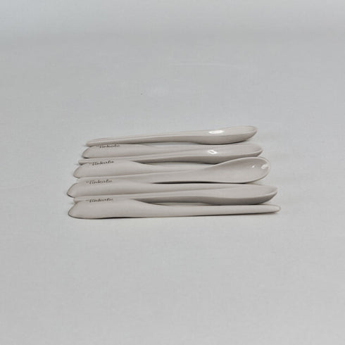 68-piece porcelain dinnerware set for 6 people, mint