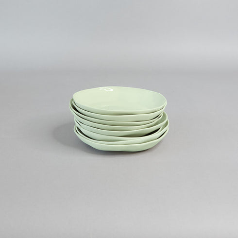 68-piece porcelain dinnerware set for 6 people, mint