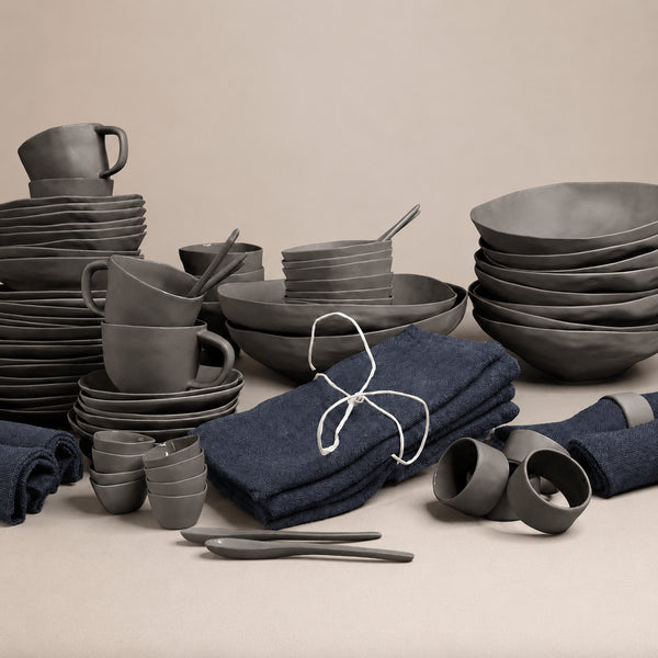 68-piece porcelain dinnerware set for 6 people, mint