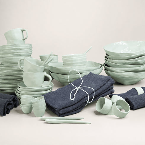 68-piece porcelain dinnerware set for 6 people, mint