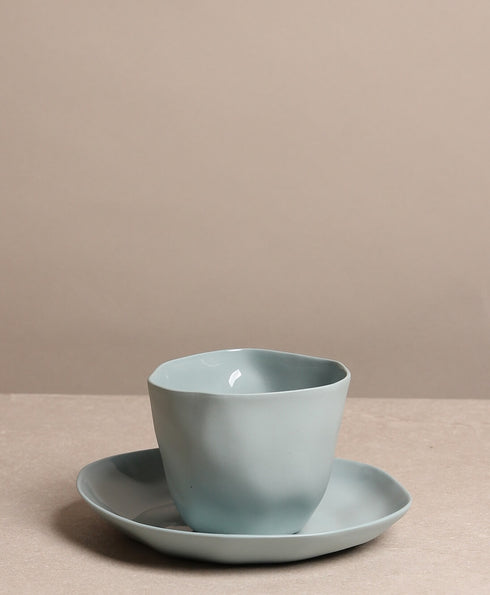 https://www.tinkalu.com/media/fa/7e/a9/1730704238/Becher gro mit UT blau.jpg