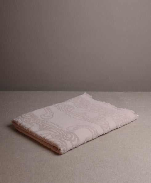 https://www.tinkalu.com/media/fb/25/71/1730644636/Duschtuch puder.jpg