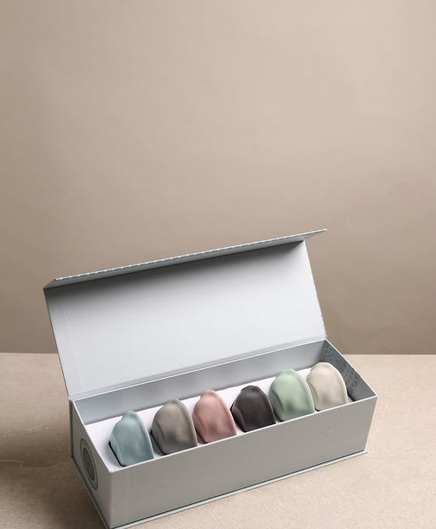 https://www.tinkalu.com/media/8f/a1/24/1730874901/Geschenkbox Dip bunt.jpg
