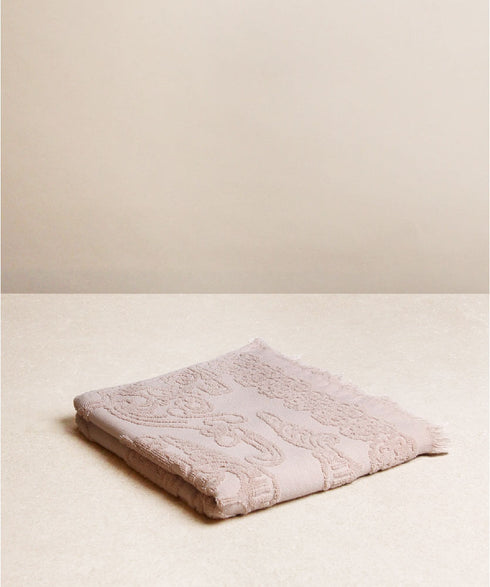 Hand towel