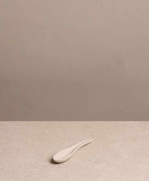 https://www.tinkalu.com/media/b6/dc/b1/1730201311/Loffel klein beige.jpg