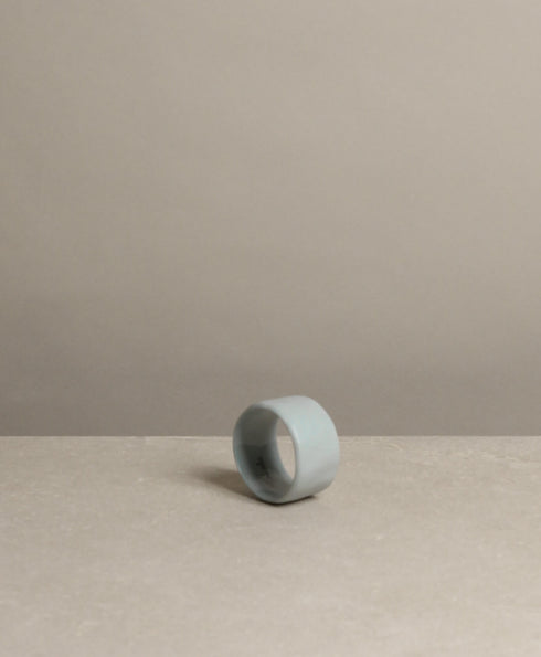https://www.tinkalu.com/media/e6/ce/16/1728747226/Serviettenring blau.jpg