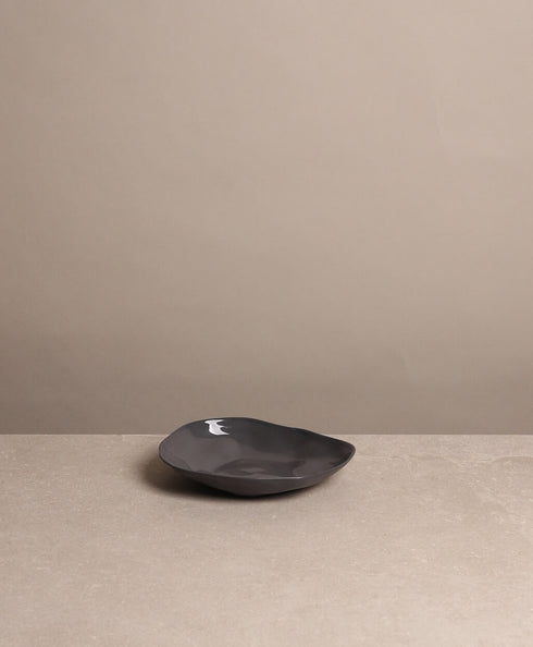 https://www.tinkalu.com/media/21/a2/26/1730200796/UT oval mittel anthra.jpg